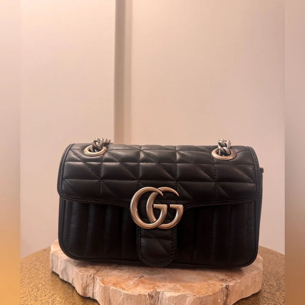 Gucci GG Marmont Matelassé Black Leather Shoulder Bag – w orig Dust Bag box etc - Picture 11 of 16